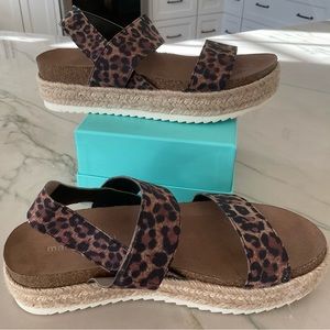 Steve Madden Madden Girl Cybell Platform Sandal Sz 7